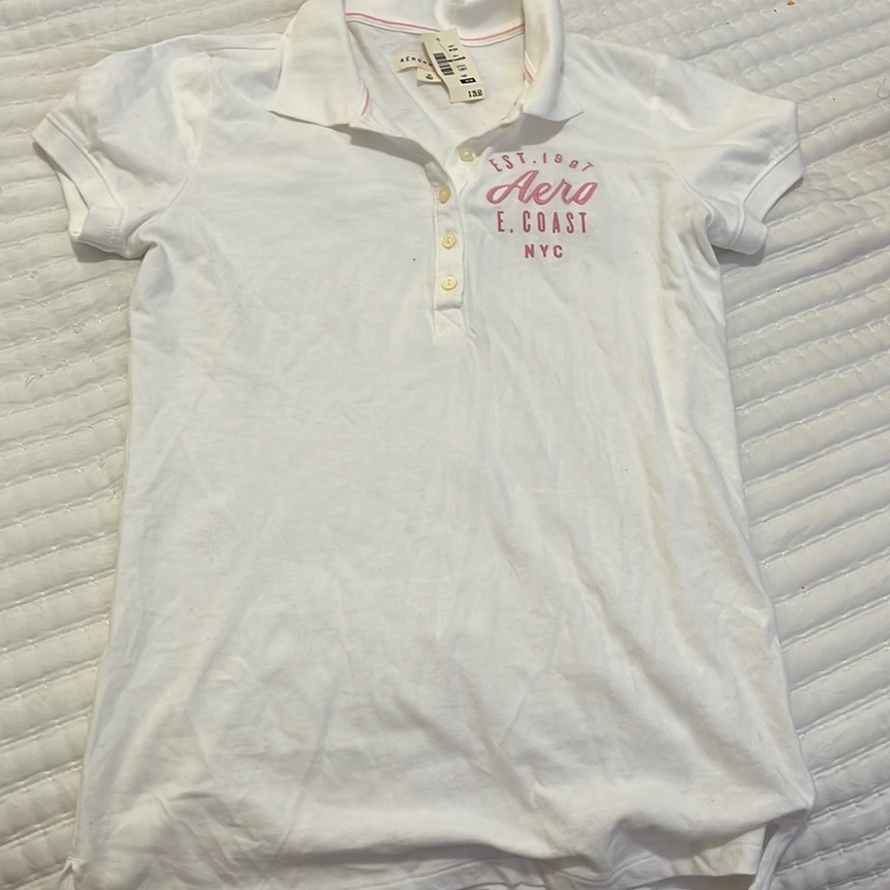 Medium white collared Aeropostale shirt
